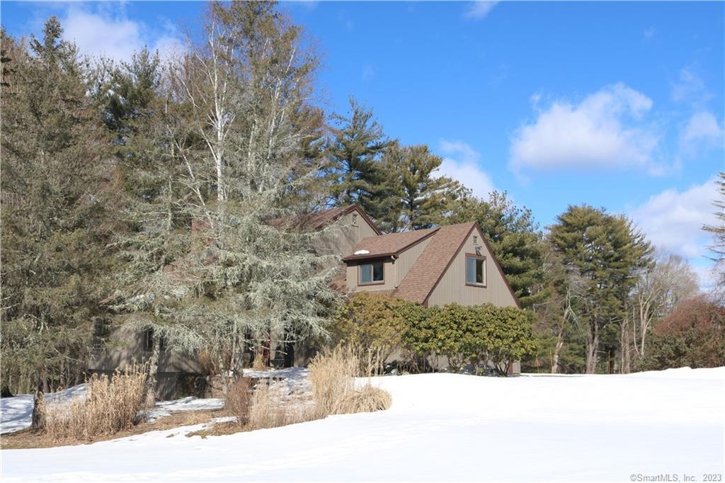 8 Smokey Ridge Road Simsbury, CT 06070 - Photo 1 of 1