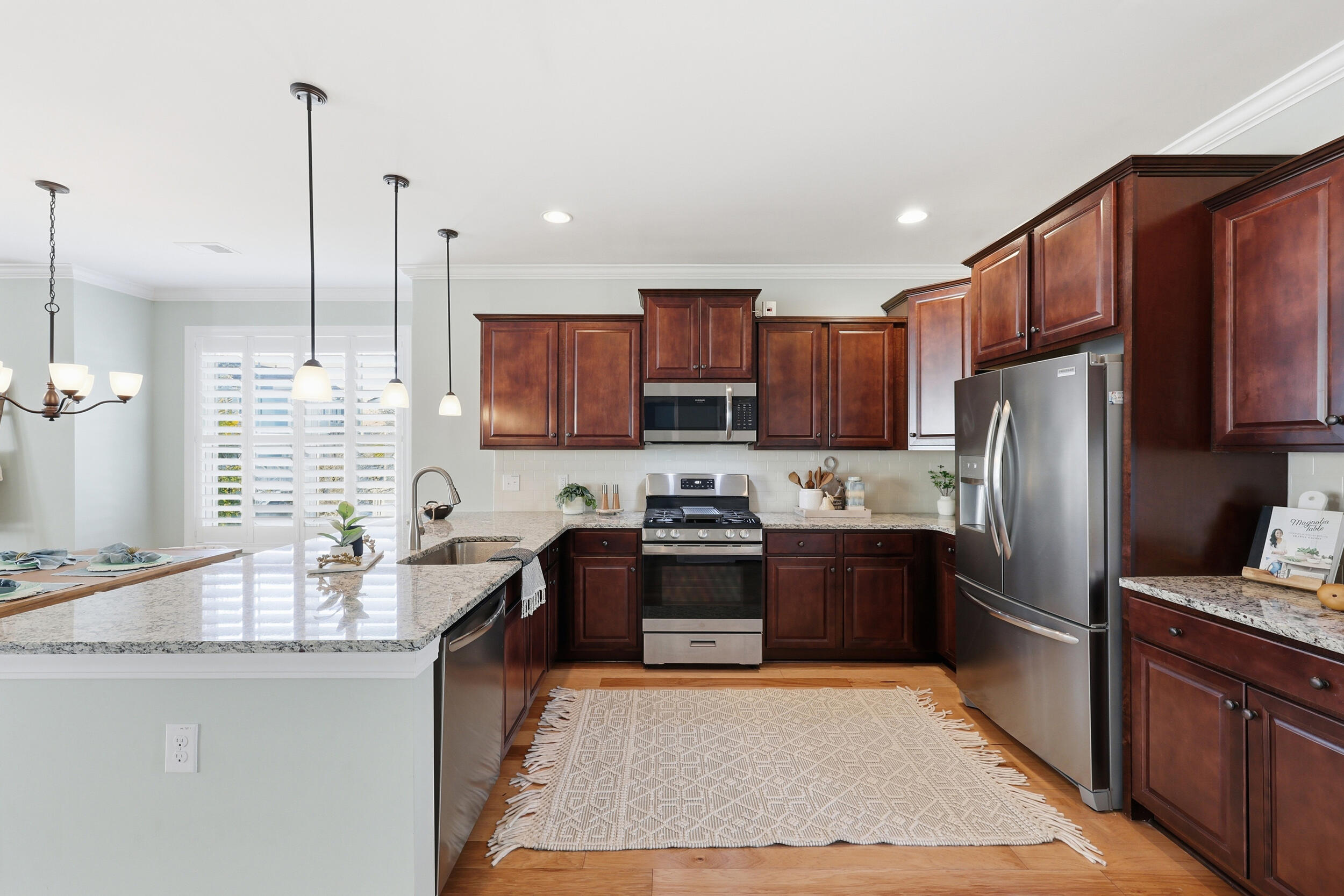 1621 Prince Edward Street Mount Pleasant, SC 29466 - Photo 15 of 64 16_ru4a1367