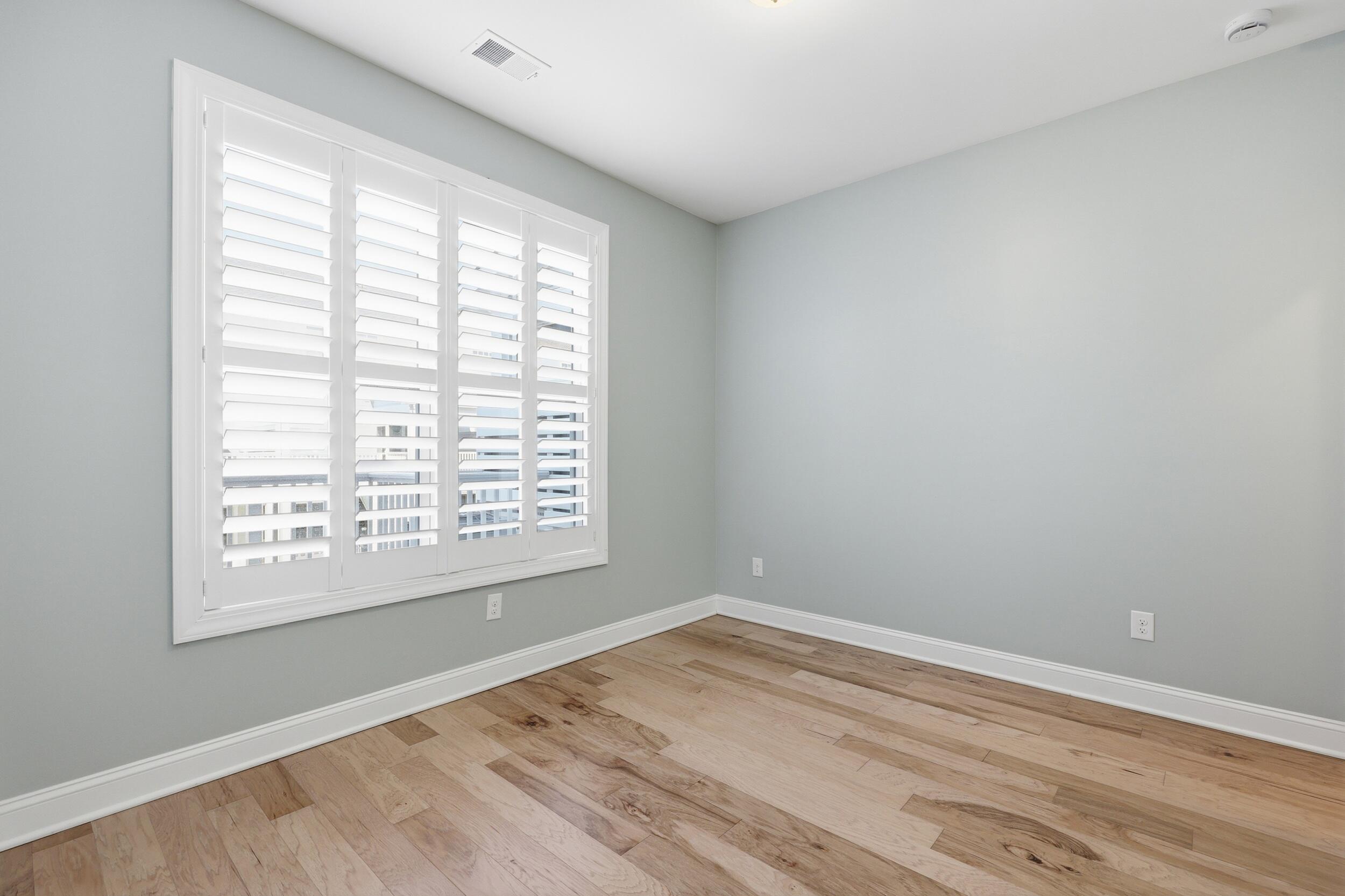 1621 Prince Edward Street Mount Pleasant, SC 29466 - Photo 16 of 64 17_ru4a1377