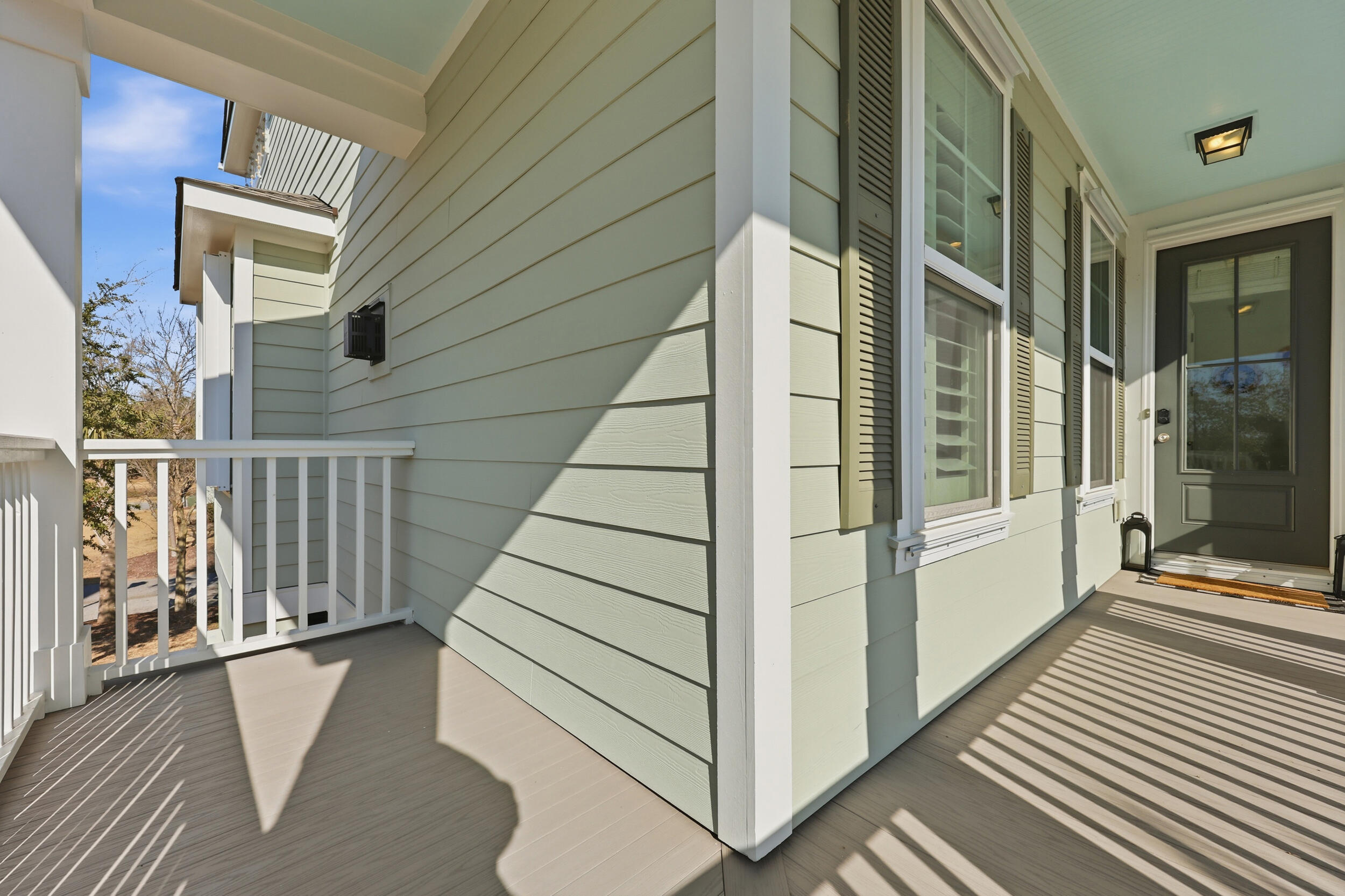 1621 Prince Edward Street Mount Pleasant, SC 29466 - Photo 3 of 64 4_ru4a1512