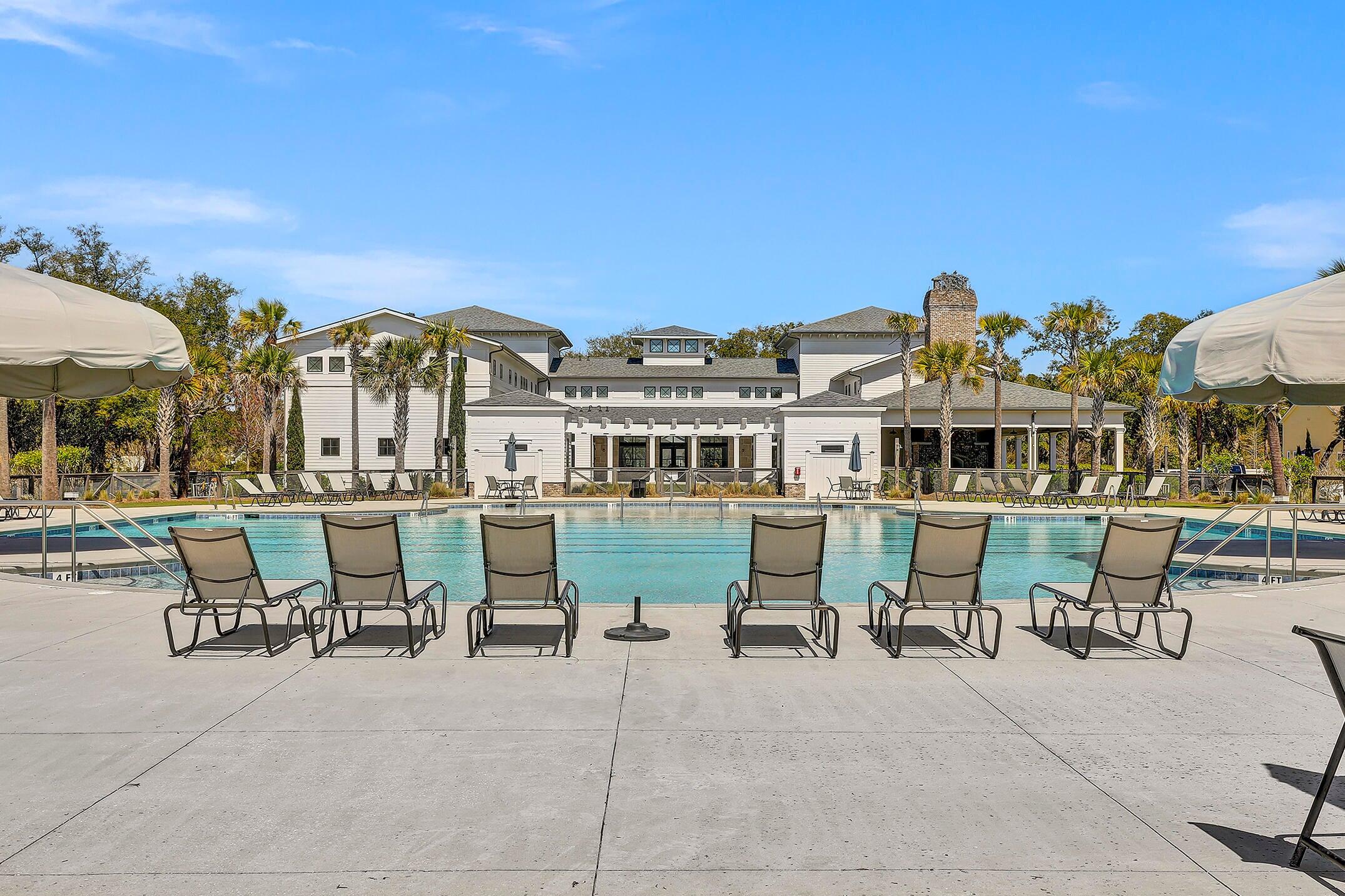 1621 Prince Edward Street Mount Pleasant, SC 29466 - Photo 46 of 64 prince edward am6