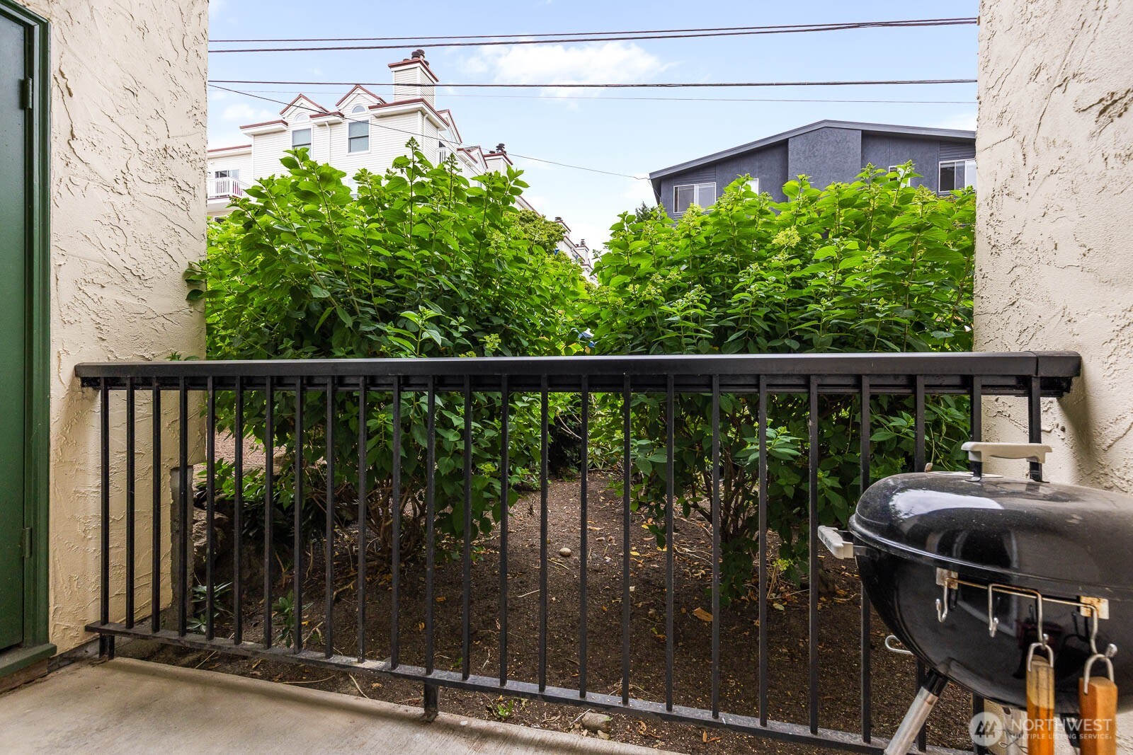 8747 Phinney Avenue North, Unit 7 Seattle, WA 98103 - Photo 9 of 15