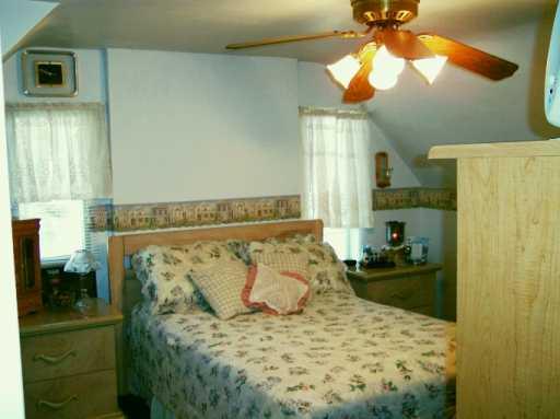 1174 Hamil Road Penn Hills, PA 15147 - Photo 4 of 7 Gallery Image 4