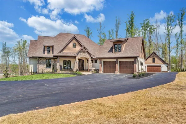$1,549,000 | 483 Morewood Road, Hardy, VA 24101