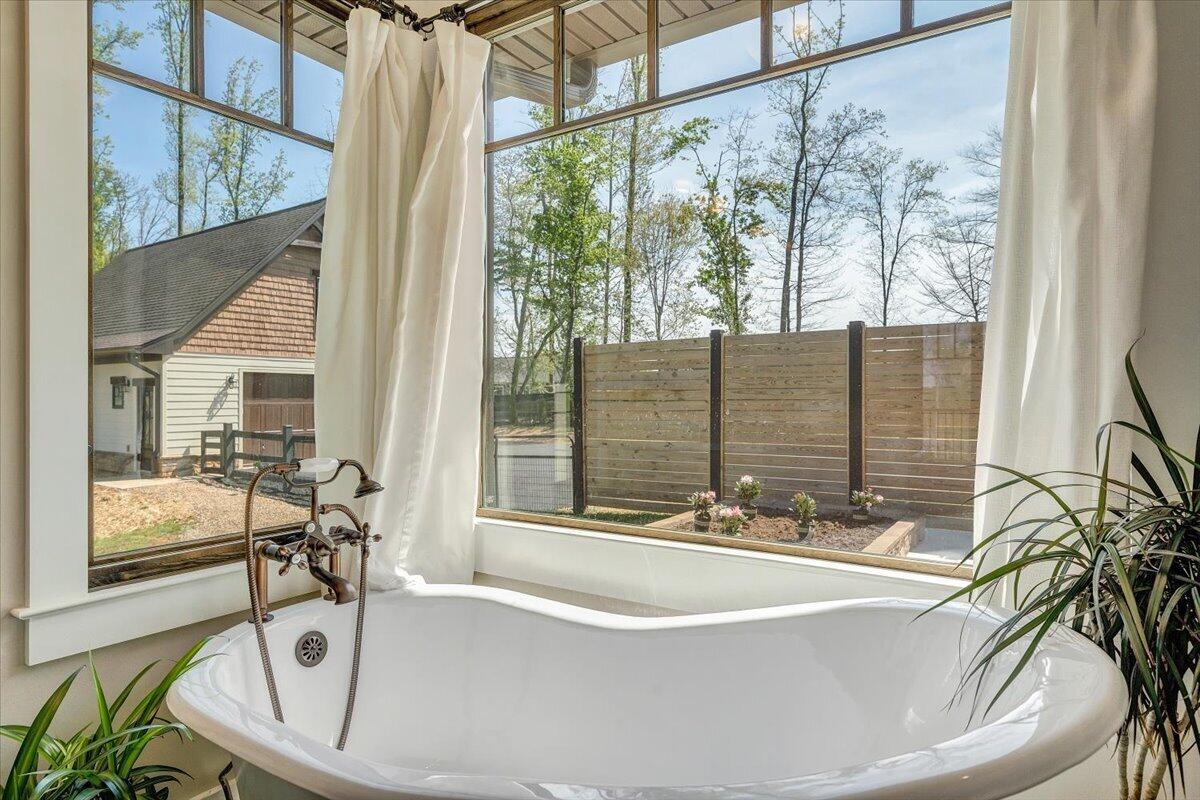 483 Morewood Road Hardy, VA 24101 - Photo 43 of 114 040-MIB07210