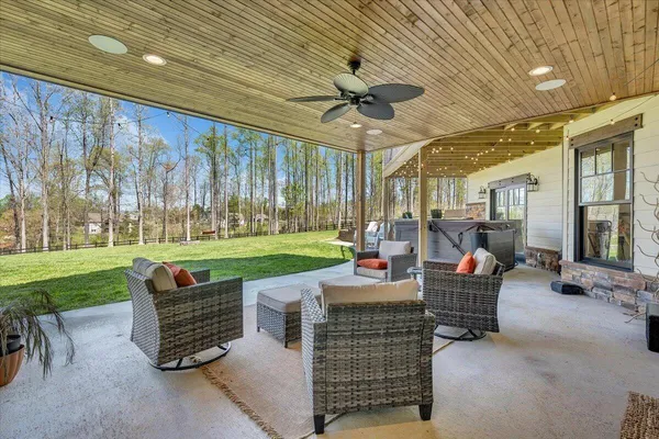 $1,549,000 | 483 Morewood Road, Hardy, VA 24101