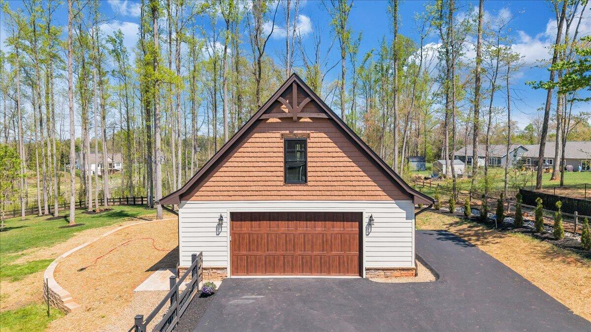 483 Morewood Road Hardy, VA 24101 - Photo 89 of 114 095-DJI_20260407141050_0021_D