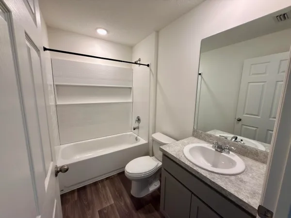 $2,900 | 6446 Northwest Polly Court, Port St. Lucie, FL 34983