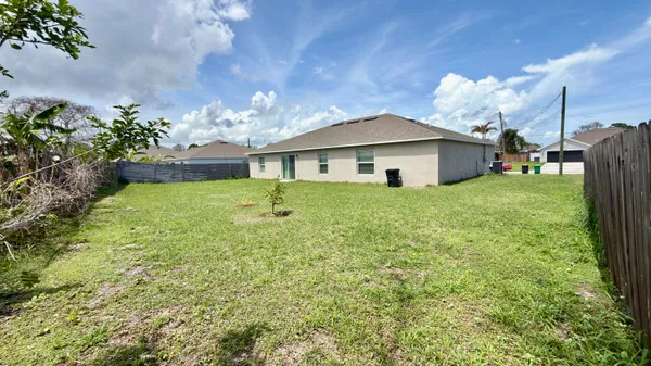 $2,900 | 6446 Northwest Polly Court, Port St. Lucie, FL 34983