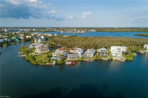 $4,595,000 | 217 Bayfront Drive, Bonita Springs, FL 34134
