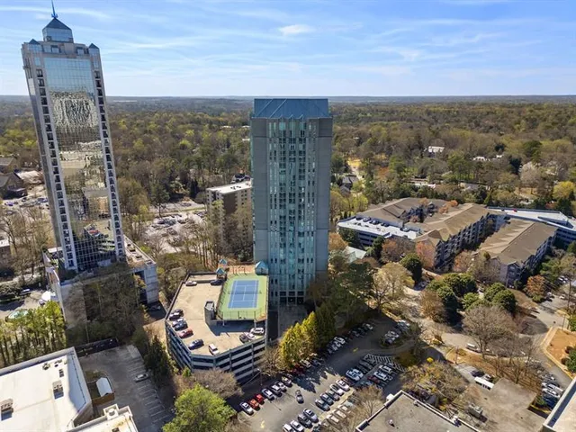 $259,000 | 2870 Pharr Ct S Northwest, Unit 1202, Atlanta, GA 30305