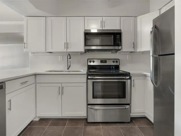 $259,000 | 2870 Pharr Ct S Northwest, Unit 1202, Atlanta, GA 30305