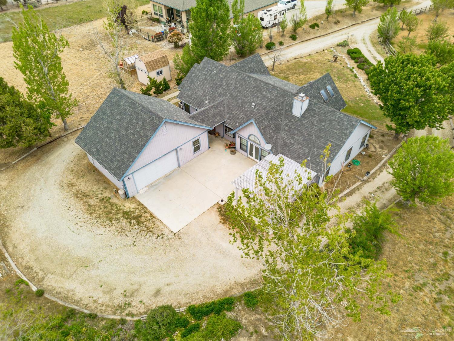 30300 South Lower Valley Road Tehachapi, CA 93561 - Photo 30 of 32 Gallery Image 30