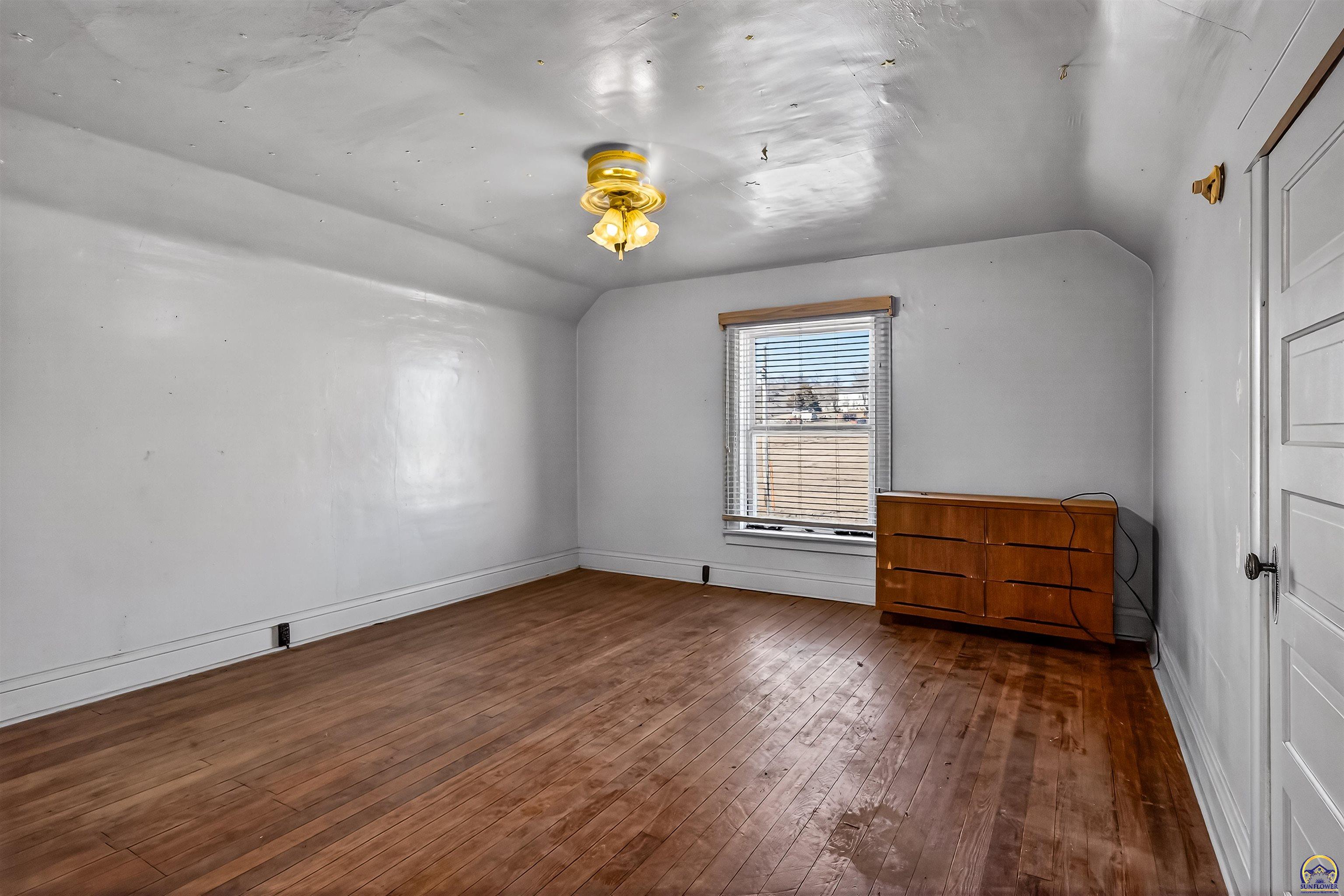 6829 Half Mound Road Valley Falls, KS 66088 - Photo 12 of 33