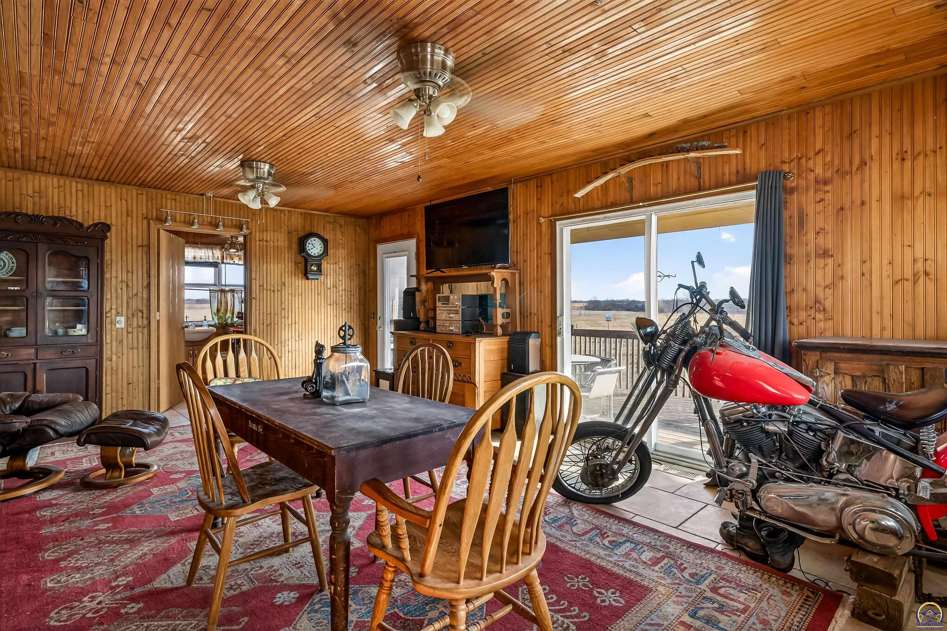 6829 Half Mound Road Valley Falls, KS 66088 - Photo 7 of 33