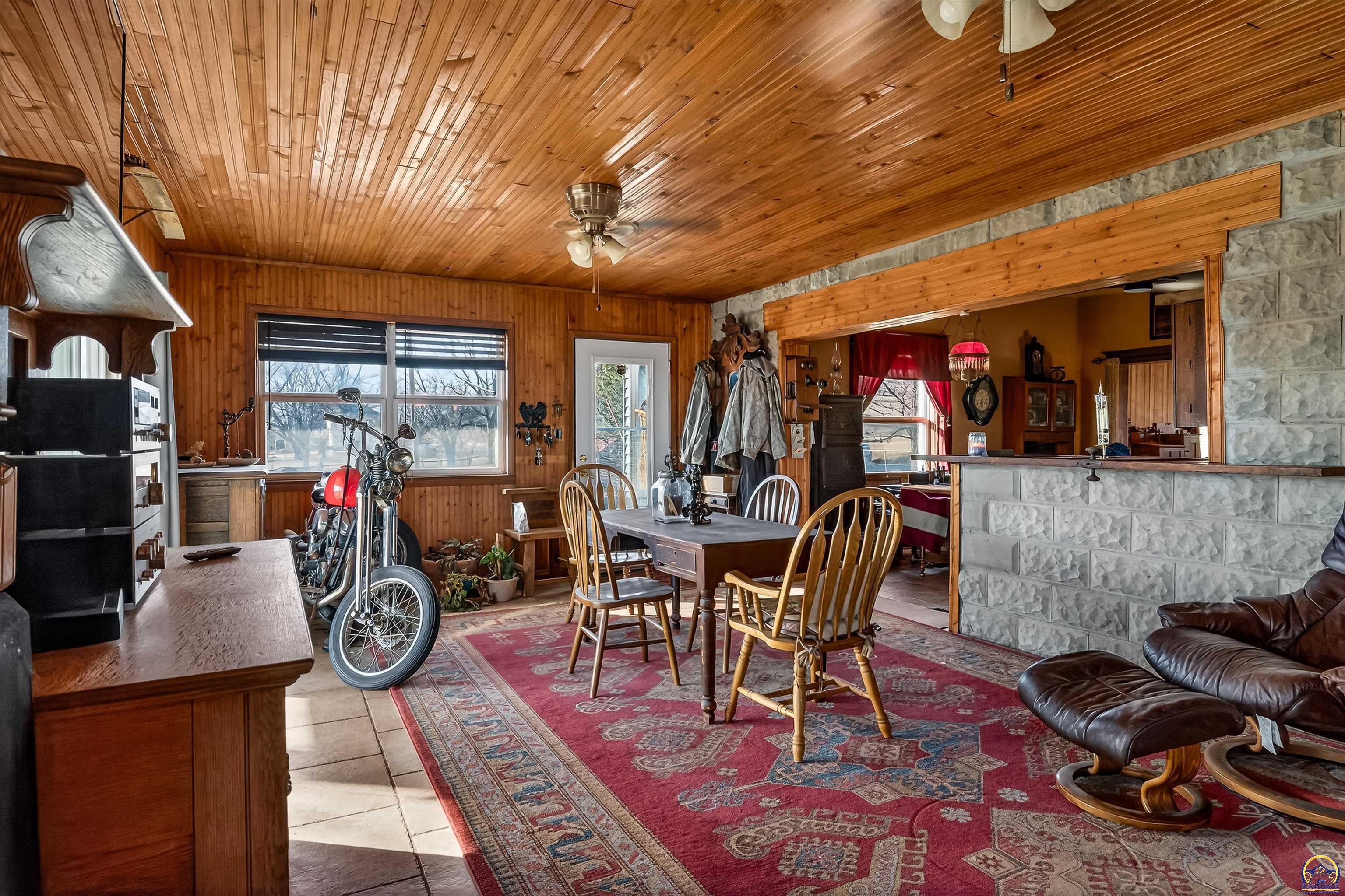 6829 Half Mound Road Valley Falls, KS 66088 - Photo 8 of 33