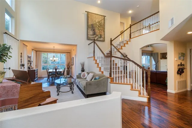 $1,299,900 | 5107 Ruette De Mer, San Diego, CA 92130