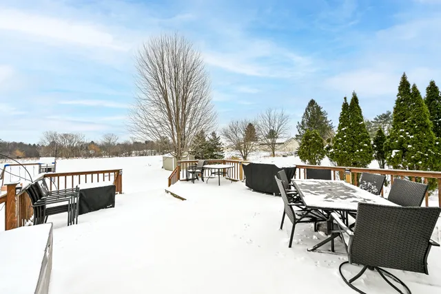 $485,000 | N7726 Maple Ridge Road, Oconomowoc, WI 53066