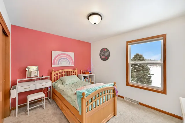 $485,000 | N7726 Maple Ridge Road, Oconomowoc, WI 53066