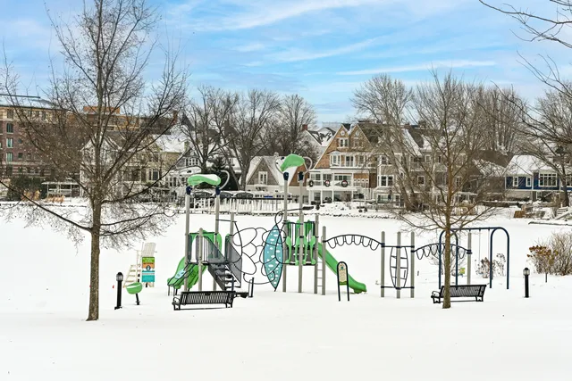 $485,000 | N7726 Maple Ridge Road, Oconomowoc, WI 53066