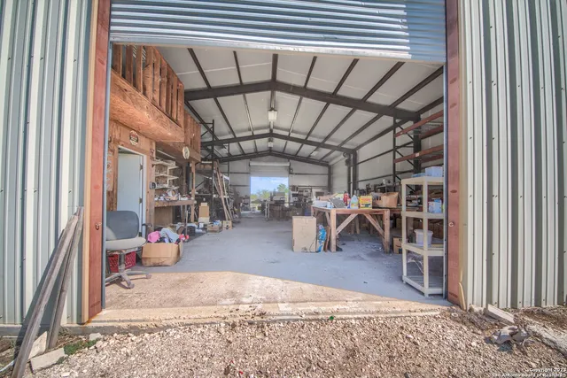 $1,345,000 | 514 Centerfork Road, Doss, TX 78618