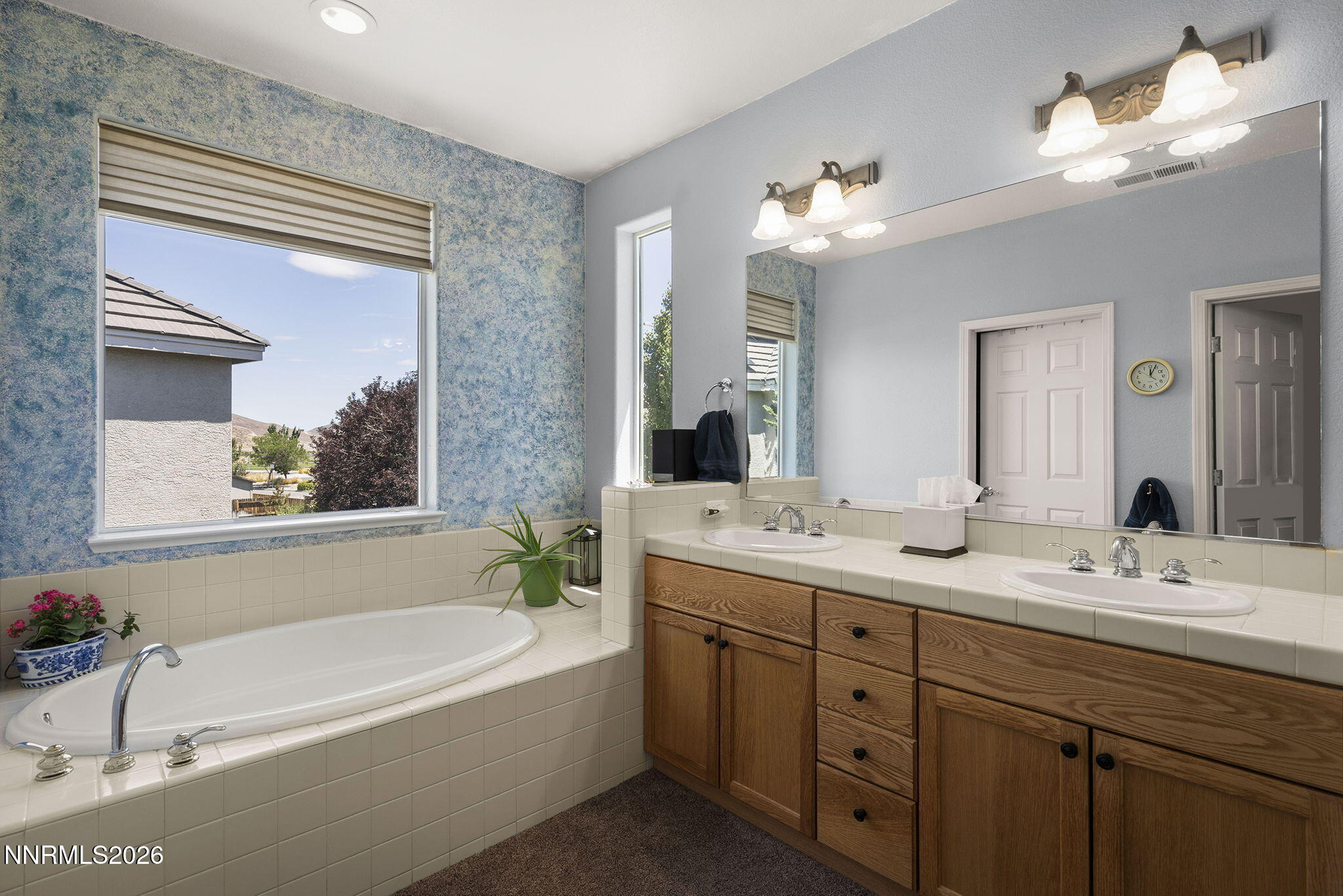 9200 Jack Hammer Drive Reno, NV 89521 - Photo 10 of 24 16-web-or-mls-_DSC0141