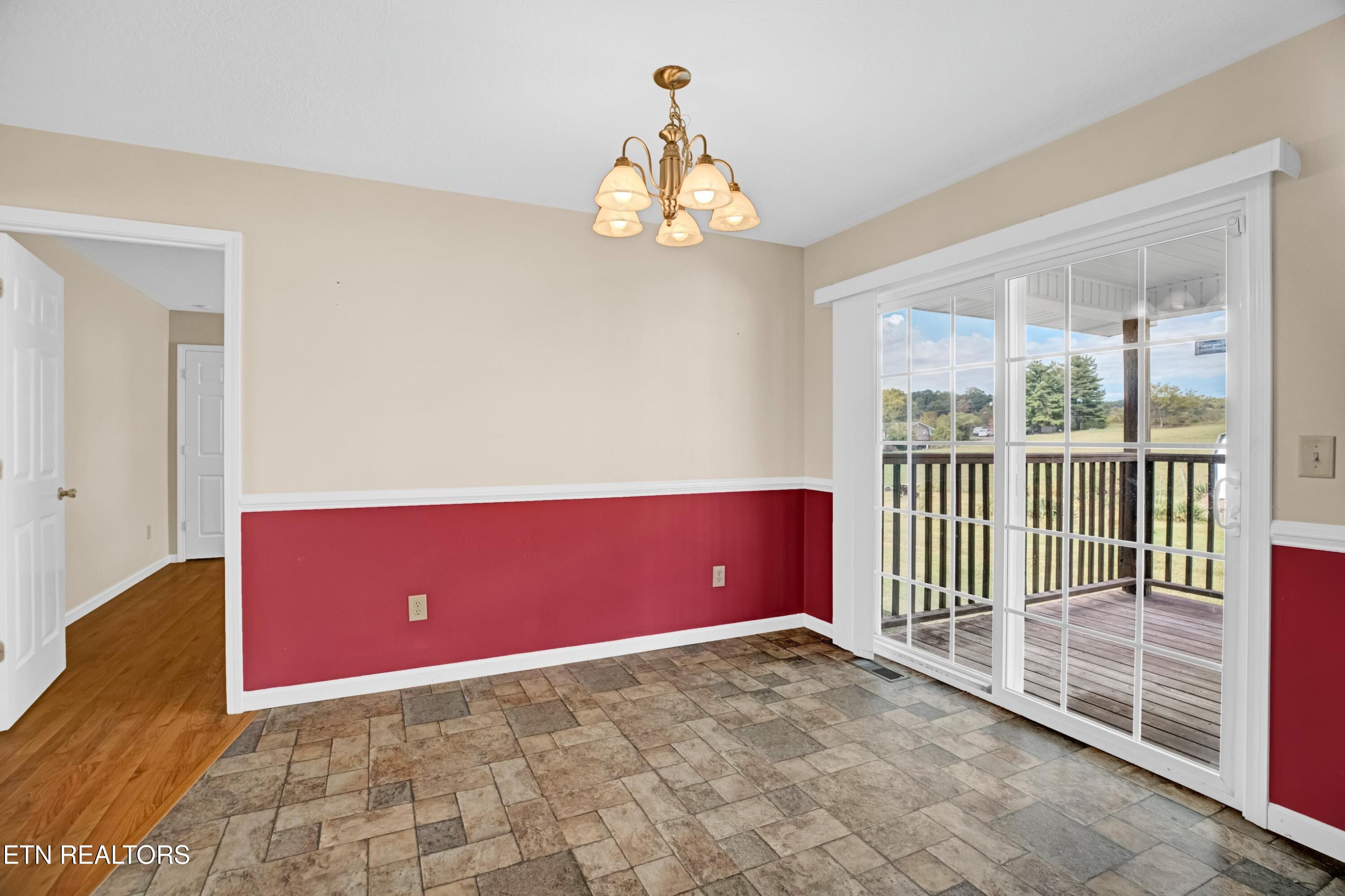 2008 Bessie Slaton Road Dandridge, TN 37725 - Photo 13 of 51 DINING AREA