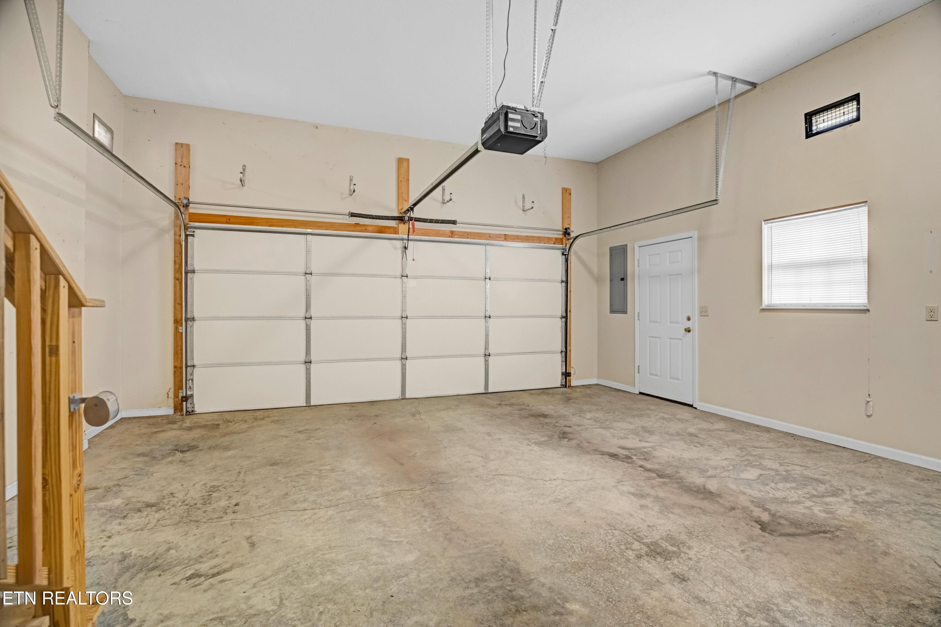 2008 Bessie Slaton Road Dandridge, TN 37725 - Photo 24 of 51 2-CAR ATTACHED GARAGE