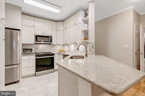 $460,000 | 4310 Cannon Ridge Court, Unit 75, Fairfax, VA 22033