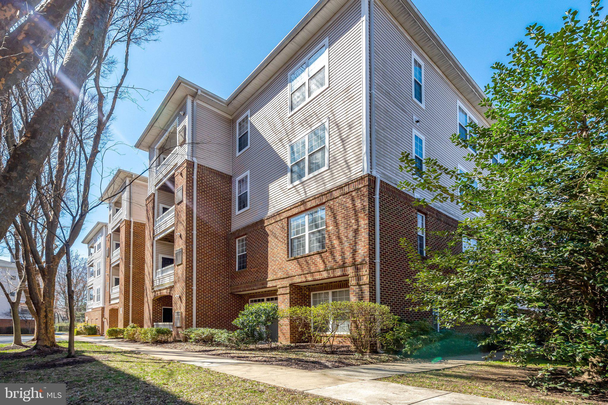 4310 Cannon Ridge Court, Unit 75 Fairfax, VA 22033 - Photo 26 of 29 Charming brick condo on tree-lined street