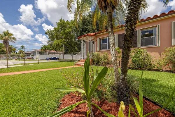 $3,650 | 540 Southwest 60th Avenue, Miami, FL 33144