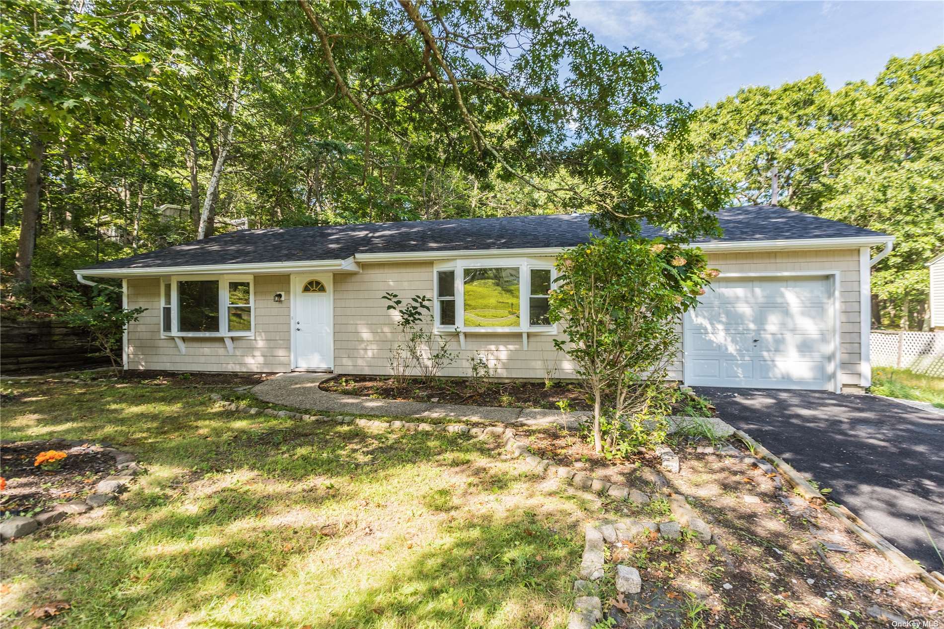 92 West Bartlett Road Middle Island, NY 11953 - Photo 1 of 1 Gallery Image 1