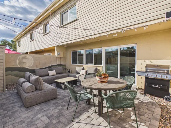 $3,995 | 4308 North Parkway Avenue, Scottsdale, AZ 85251