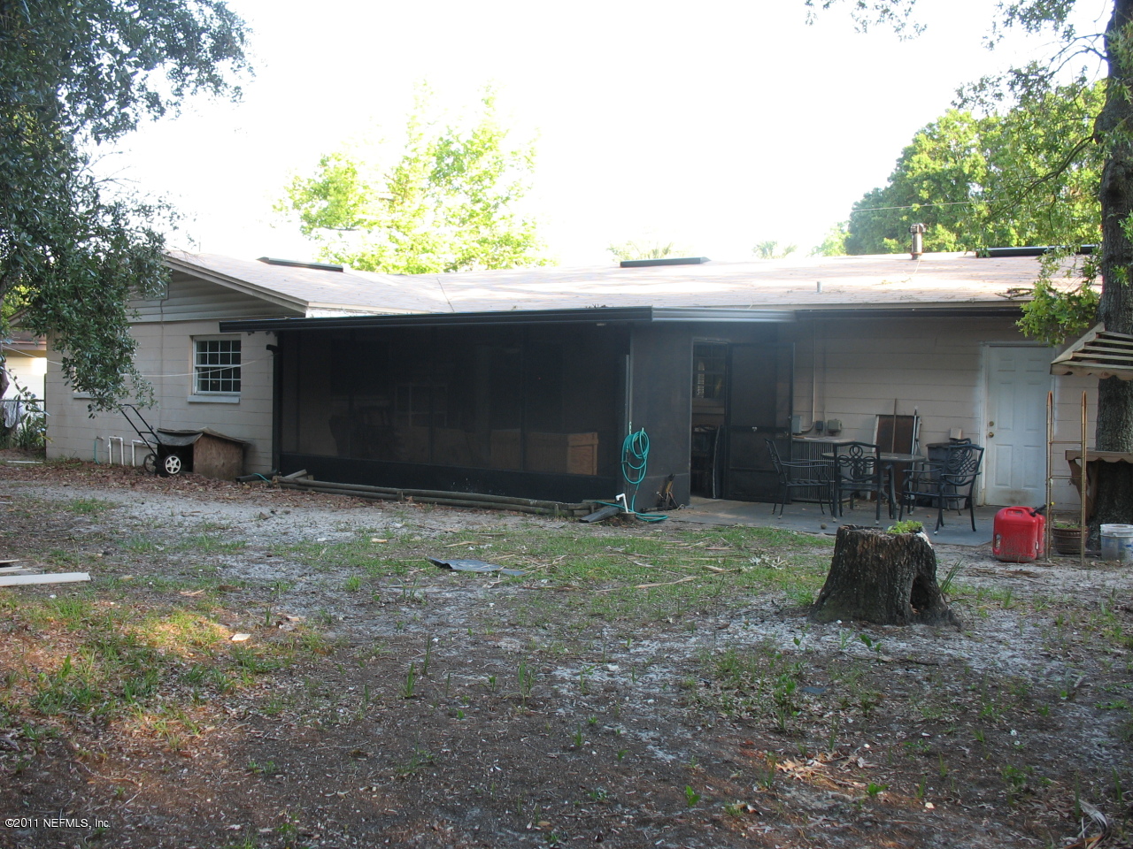 8285 Vermanth Road Jacksonville, FL 32211 - Photo 16 of 25 Rear