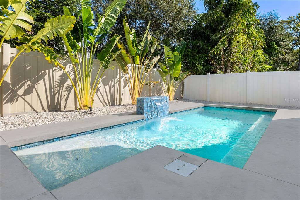 1909 High Point Drive Sarasota, FL 34236 - Photo 3 of 26 a view of backyard with green space