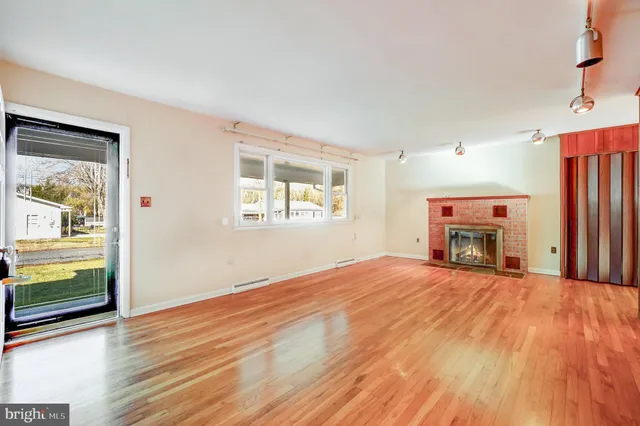 $320,000 | 8 Iler Lane, Chesapeake City, MD 21915