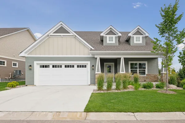 $590,500 | 752 Somerwood Lane, Waconia, MN 55387
