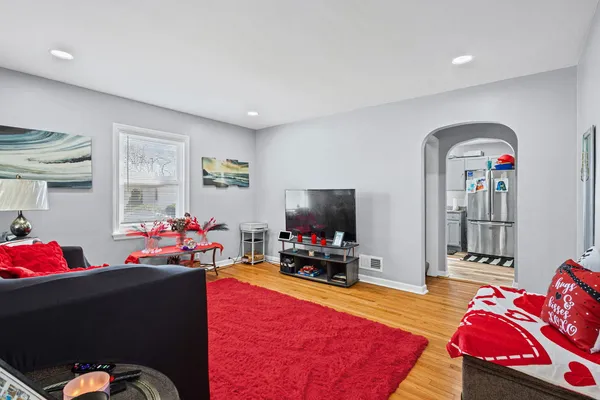 $190,000 | 651 Sibley Boulevard, Calumet City, IL 60409