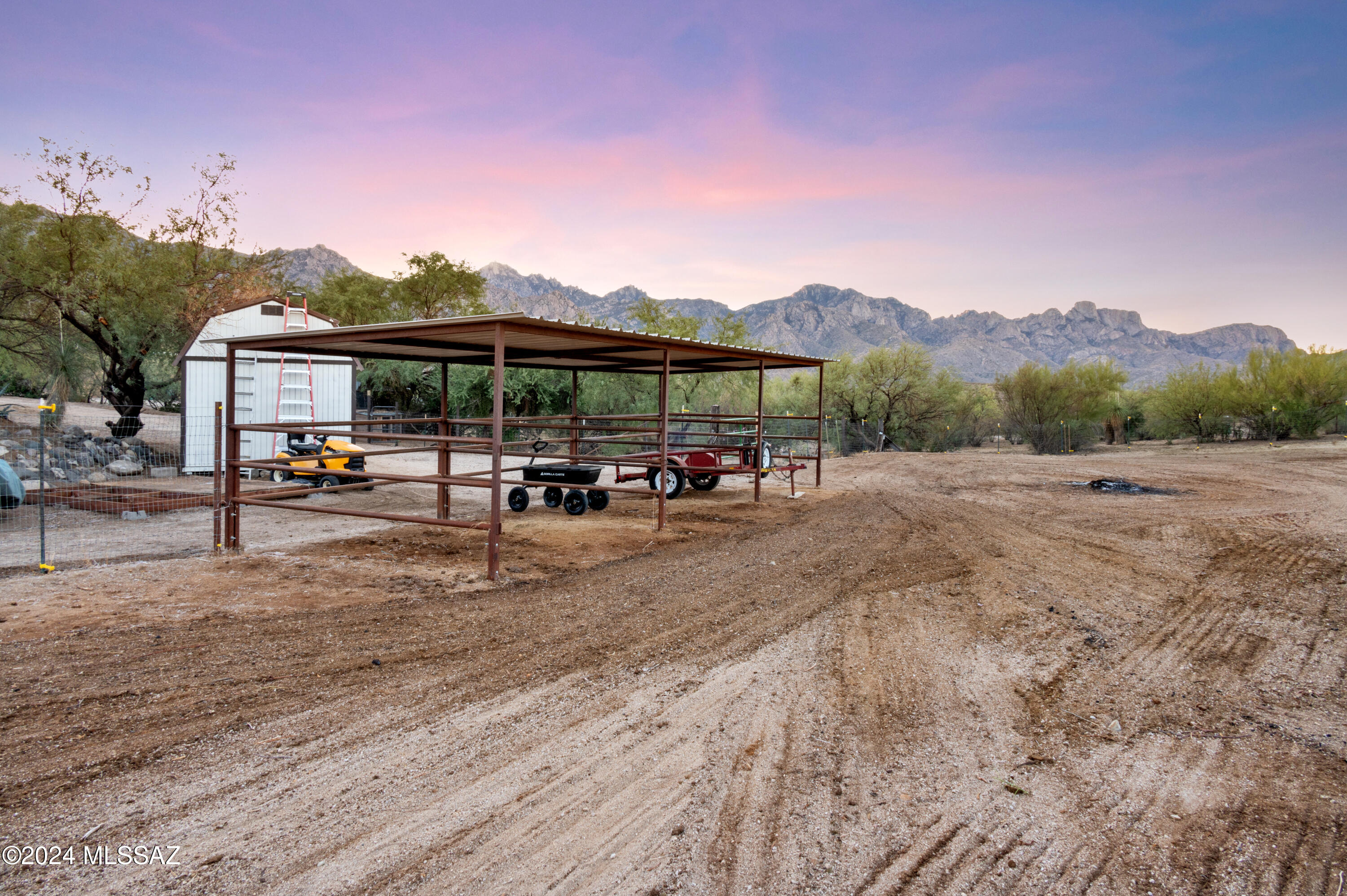14445 North Swan Road Tucson, AZ 85739 - Photo 37 of 50