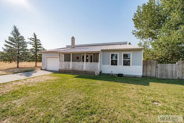 $260,000 | 1130 Aspen Drive, St. Anthony, ID 83445