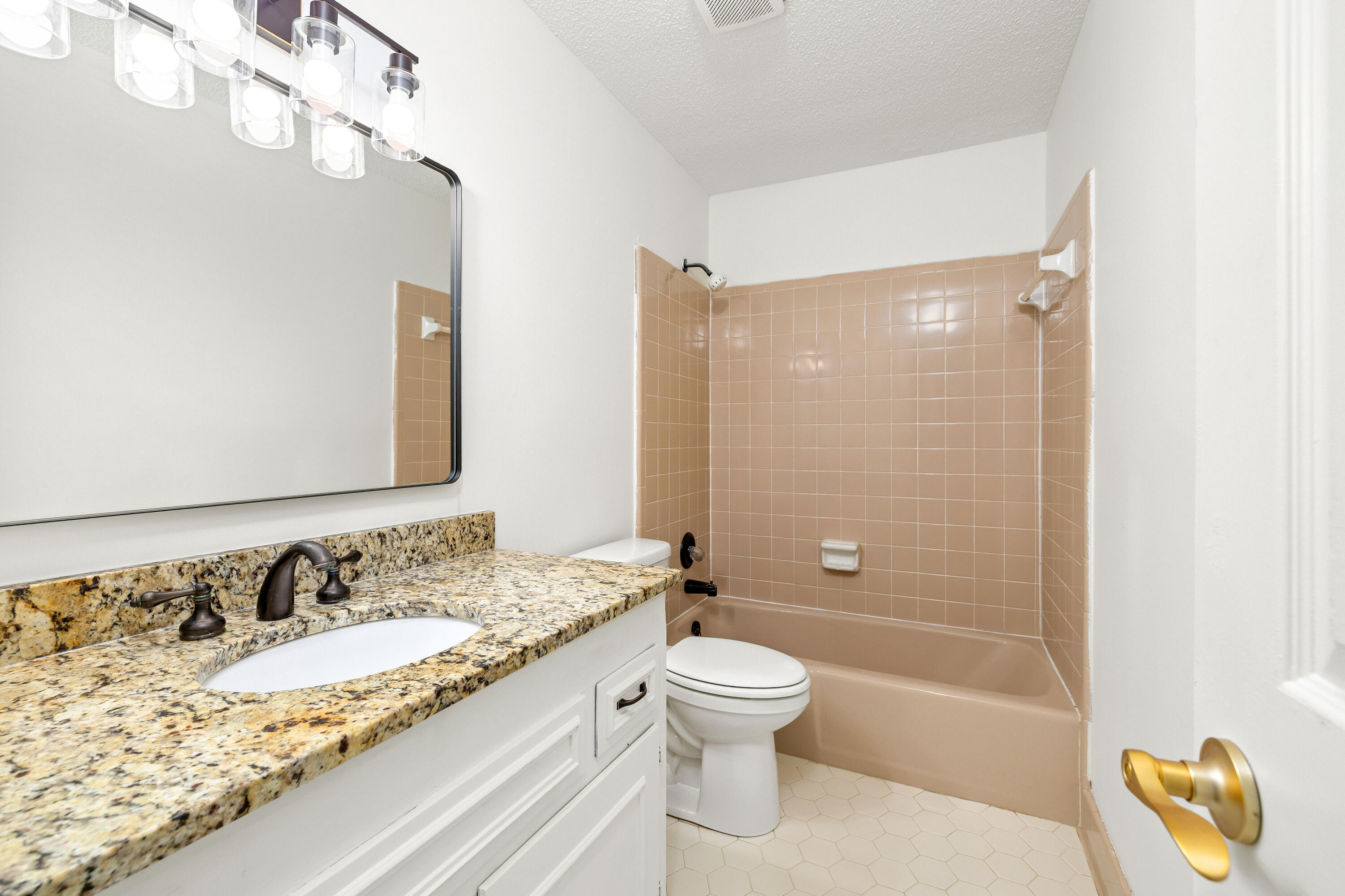 2202 Gingko Drive Sumter, SC 29150 - Photo 30 of 43