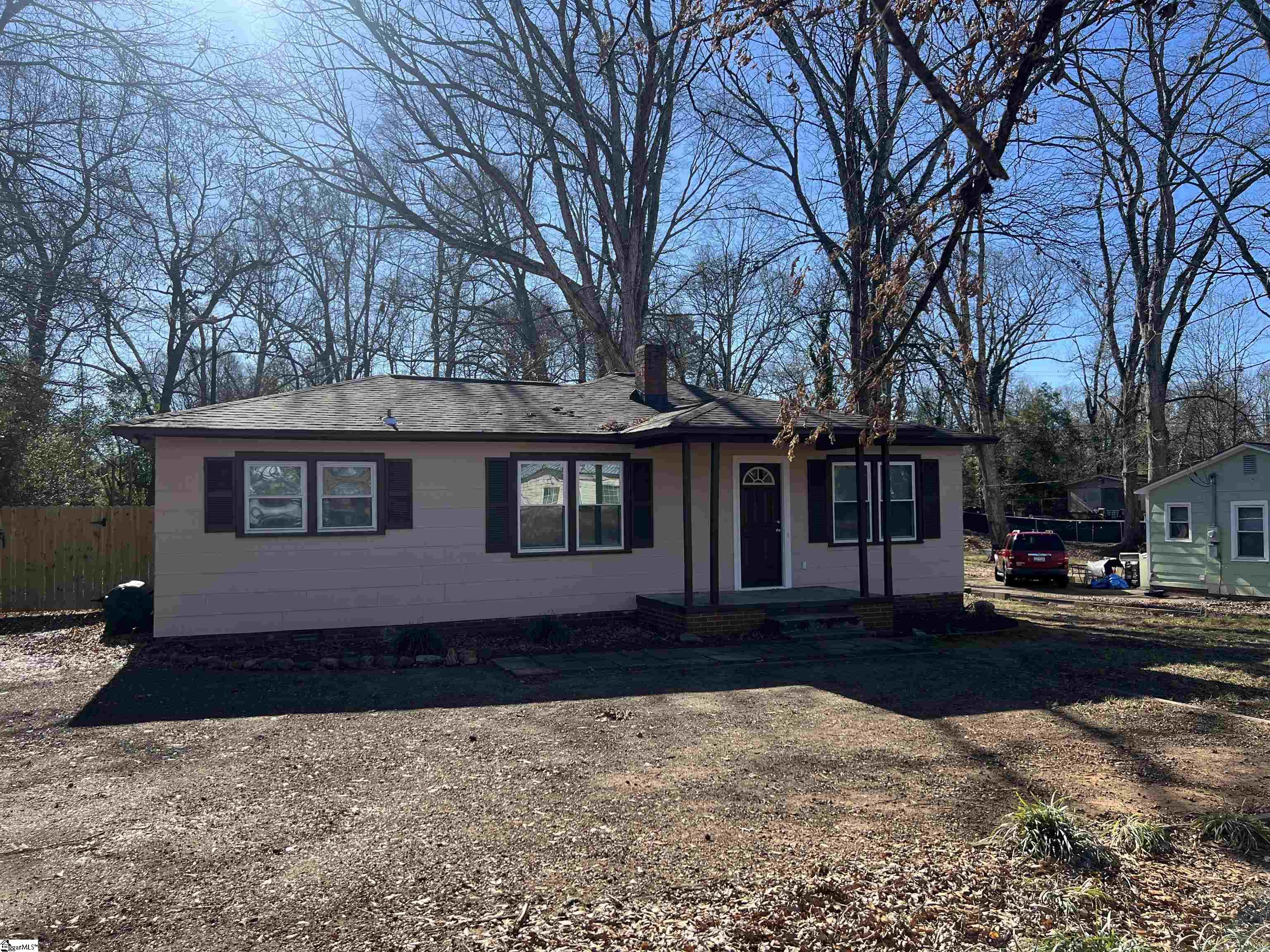 3517 Shawnee Avenue Anderson, SC 29626 - Photo 3 of 27