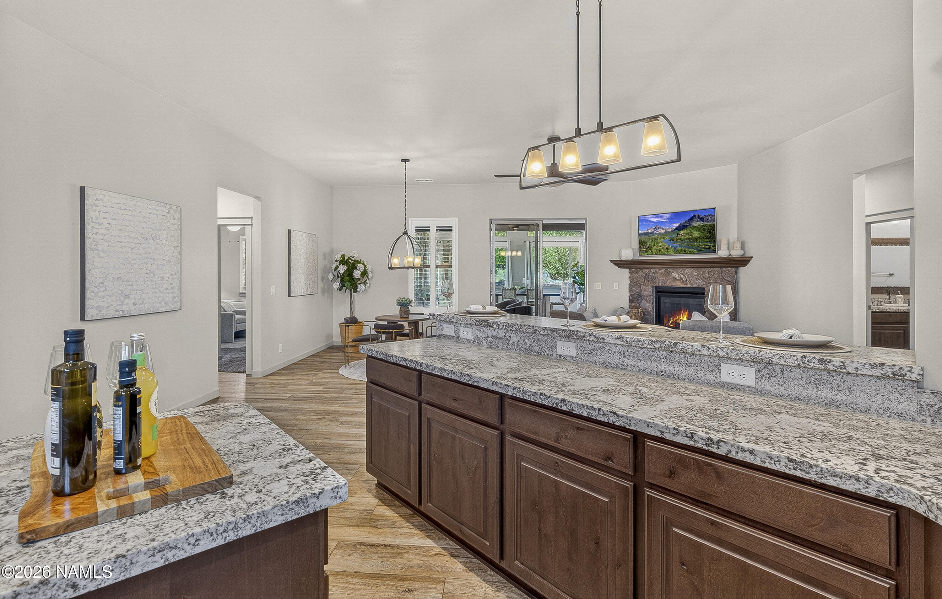 10290 Lundin Road Flagstaff, AZ 86004 - Photo 8 of 58 Kitchen