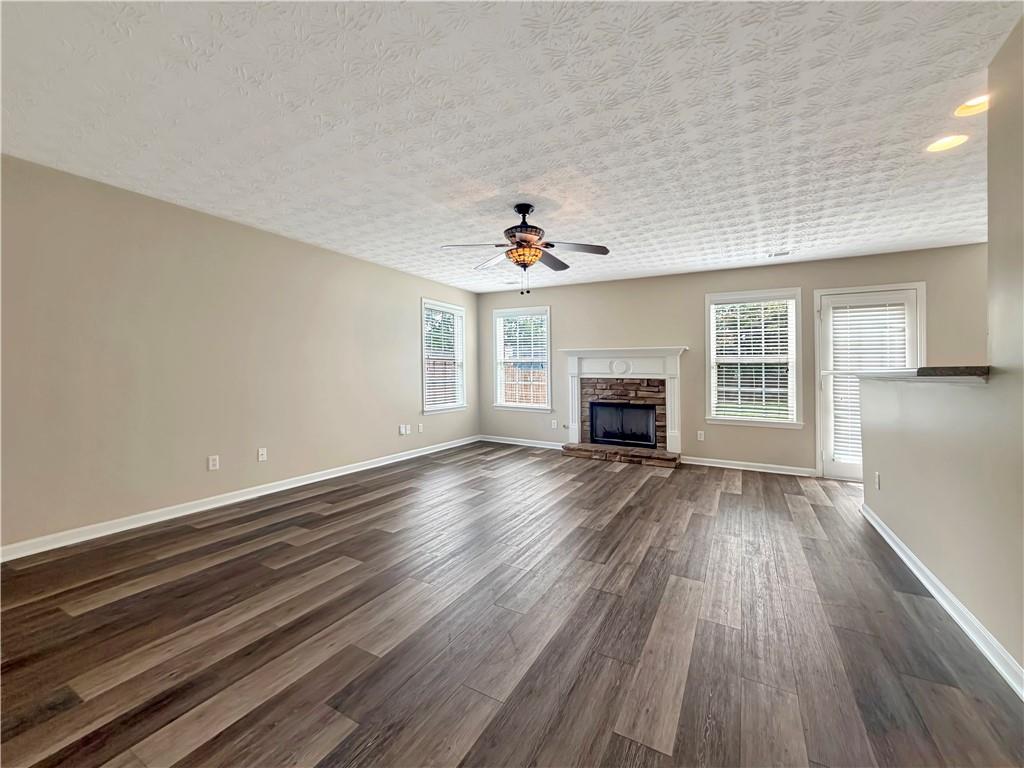 1210 Skylar Ridge Circle Buford, GA 30519 - Photo 7 of 34