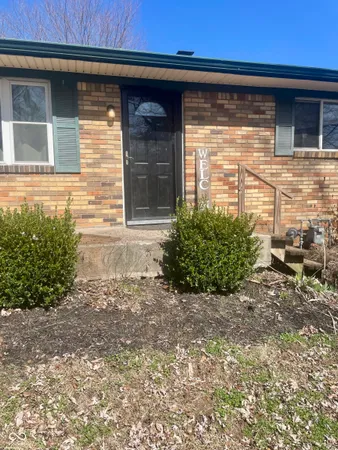 $237,950 | 1212 Bluff Crest Lane, Indianapolis, IN 46217