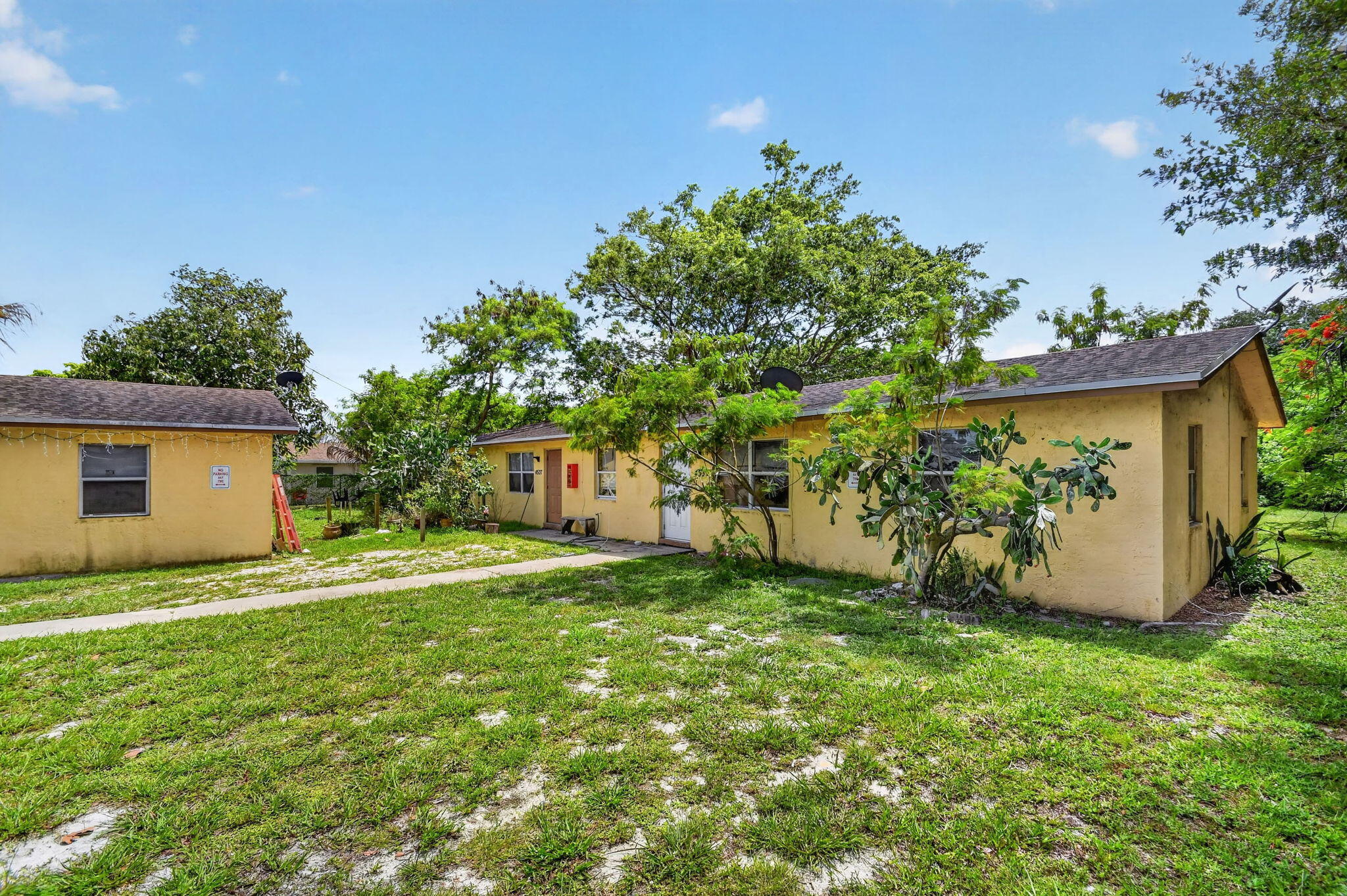 4537 Coconut Road Lake Worth, FL 33461 - Photo 26 of 55 29-web-or-mls-NEW (2)