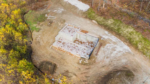 a view of painting on the wall of a house