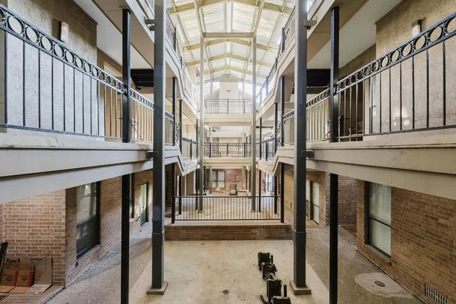 $260,000 | 1910 Robbins Place, Unit 207, Austin, TX 78705