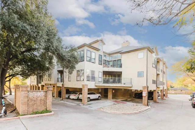 $260,000 | 1910 Robbins Place, Unit 207, Austin, TX 78705