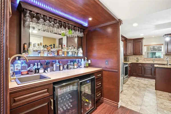 $749,900 | 467 Granite Circle, Chuluota, FL 32766